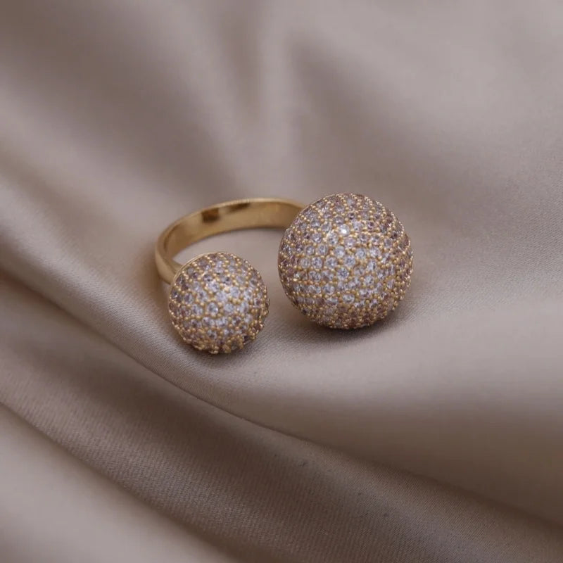 2024 French new design fashion jewelry 14K gold plated luxury zircon ball open ring elegant women's cocktail accessories